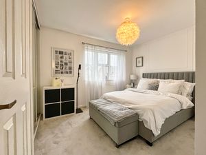 Photo 6- click for photo gallery